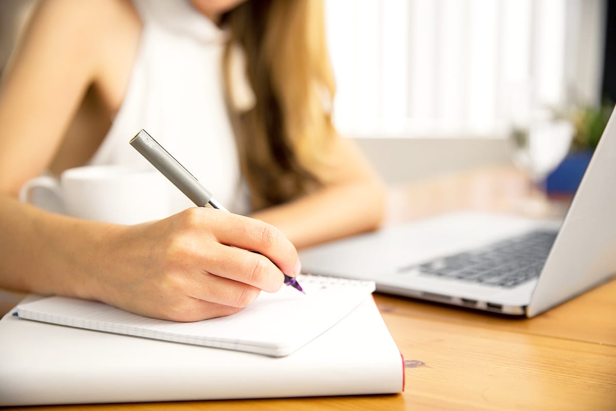 online writing jobs